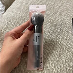 ELF Flawless Face Brush - Black Handle with White Bristles